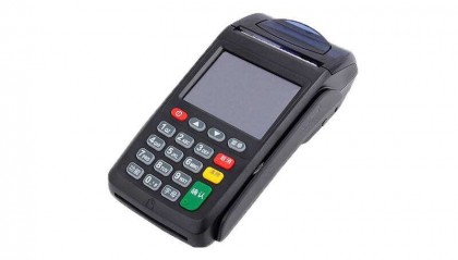 和融通pos机联系电话是多少?